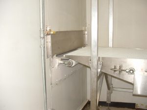 A Freezer cleared of ice and snow build-up after using IJ White Ultra Series Auto Pressurization System (APS)